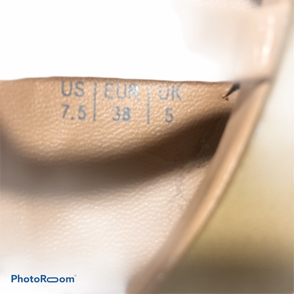 Aldo Flat Flower Sandals - Size 7.5 - Picture 2 of 3